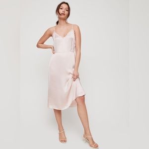 Aritzia Wilfred Mille Dress in Rose Quartz